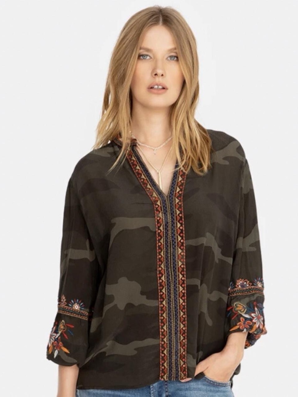 Johnny Was Workshop Lailani Embroidered Silk Camo Effortless Blouse Top Small